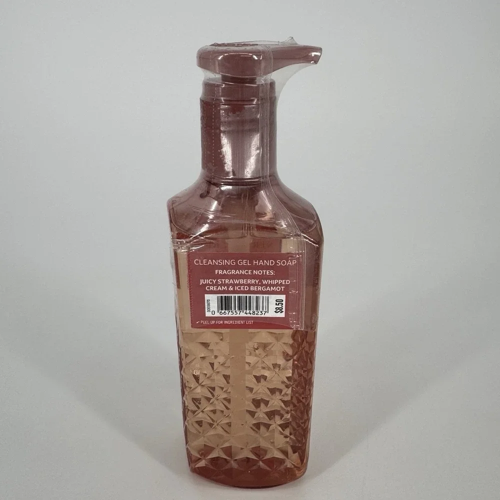BATH & BODY WORKS CLEANSING GEL HAND SOAP‎ W/ESSENTIAL OIL 8 OZ